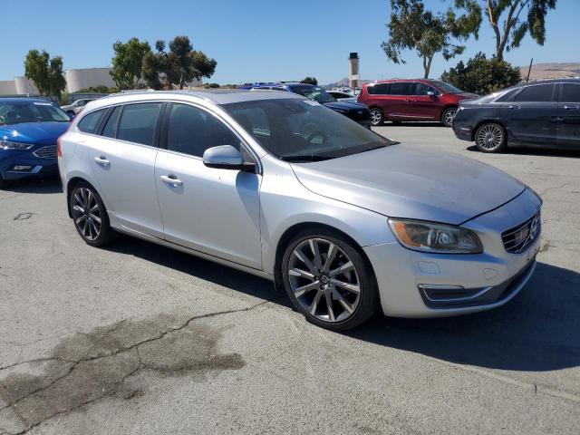 2015 VOLVO V60 PLATIN YV140MEMXF1219081