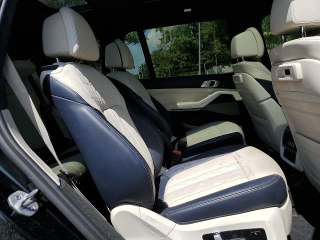 2021 BMW X7 XDRIVE4 5UXCW2C06M9G58072