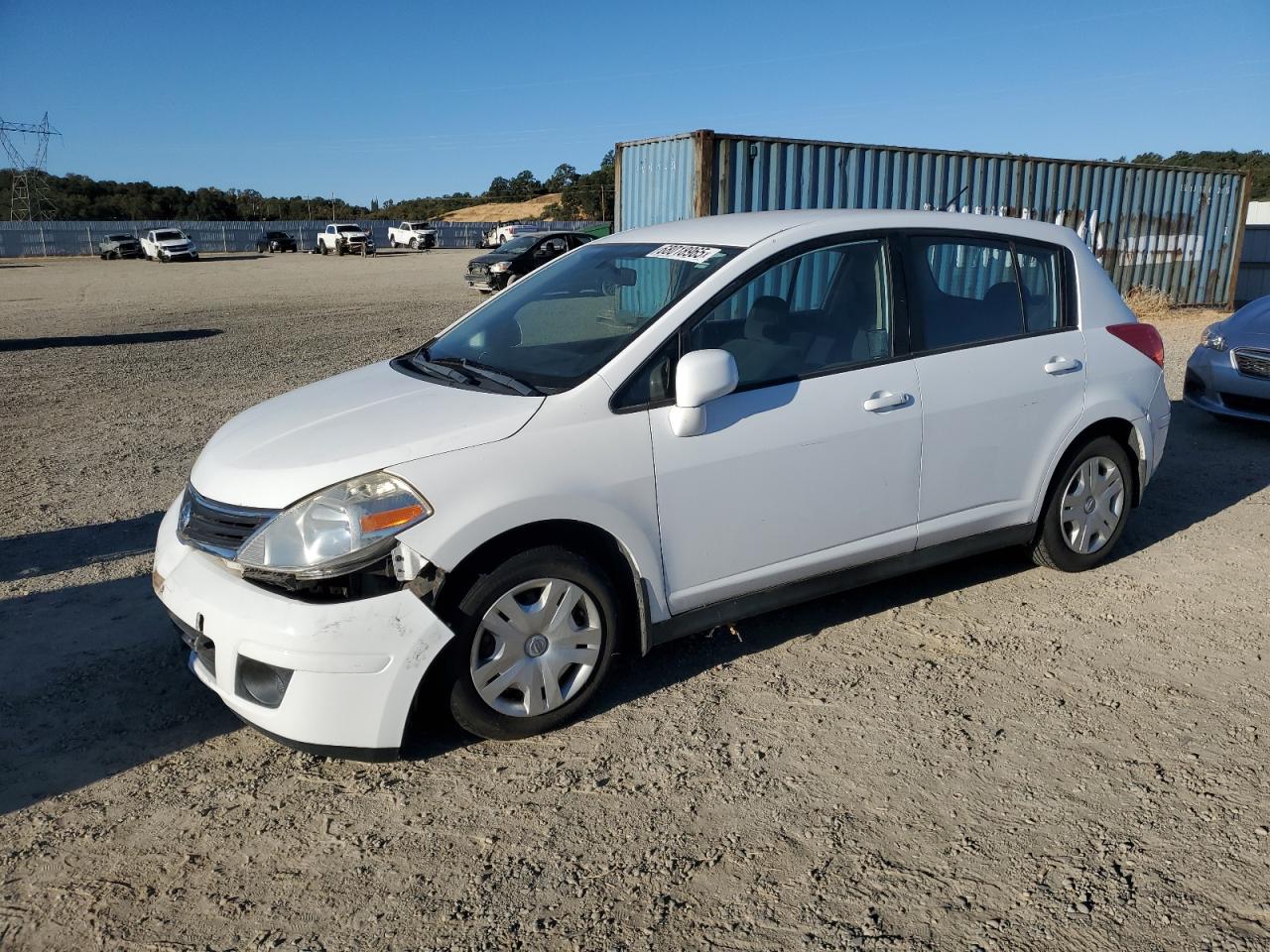 NISSAN VERSA S