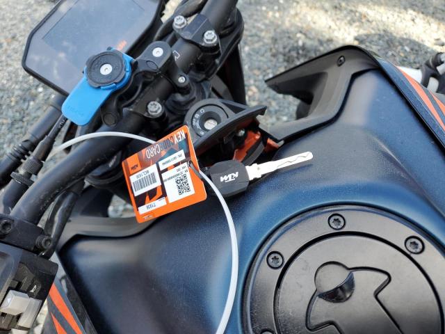 2023 KTM 890 DUKE R VBKTU9403PM857690