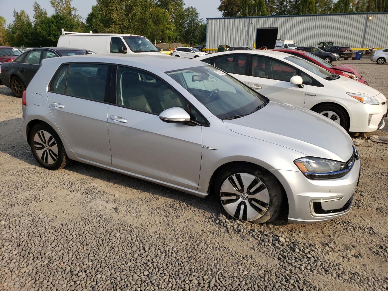 VOLKSWAGEN E-GOLF SEL PREMIUM