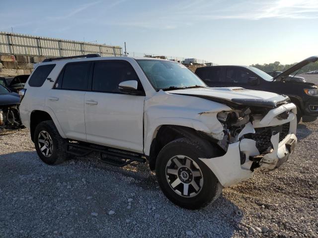 2023 TOYOTA 4RUNNER SE JTERU5JR0P6105582