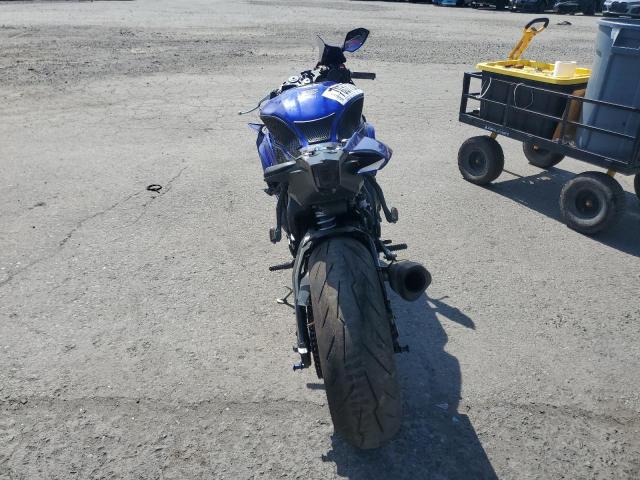 2021 YAMAHA YZFR1 JYARN66E0MA001742