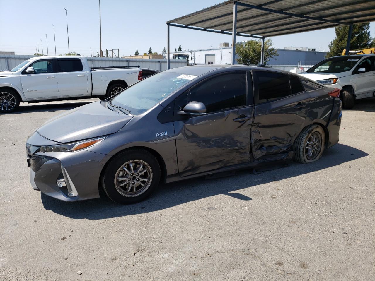 TOYOTA PRIUS PRIME LE