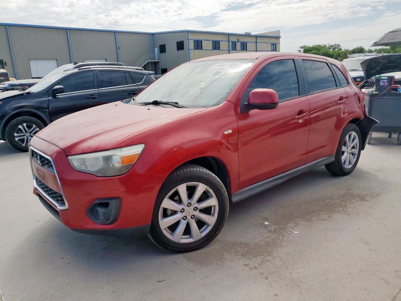 MITSUBISHI OUTLANDER ES