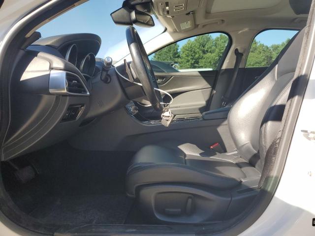 2017 JAGUAR XE SAJAR4BG1HA978316