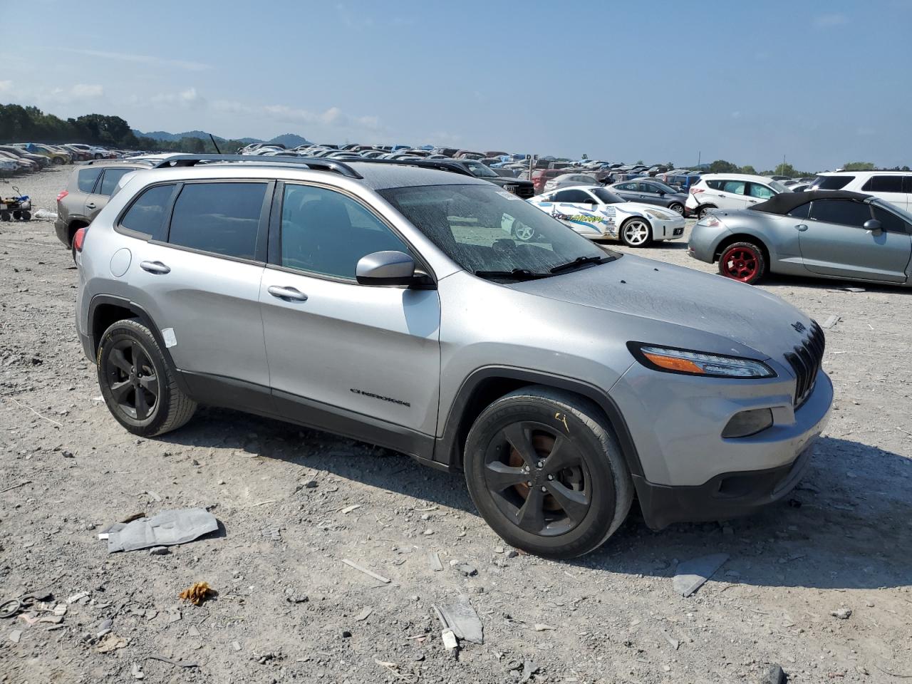 JEEP GRAND CHEROKEE LATITUDE