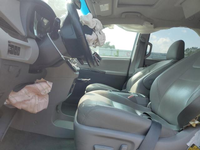 2017 TOYOTA SIENNA XLE 5TDYZ3DC1HS886708