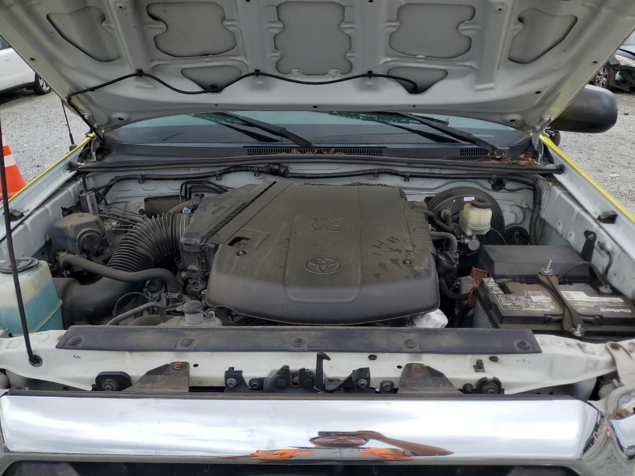 TOYOTA TACOMA PRERUNNER ACCESS CAB