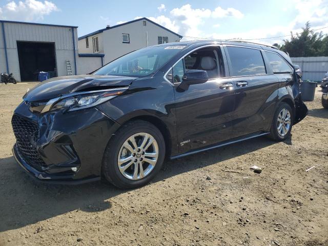 2021 TOYOTA SIENNA XSE 5TDDSKFCXMS003807