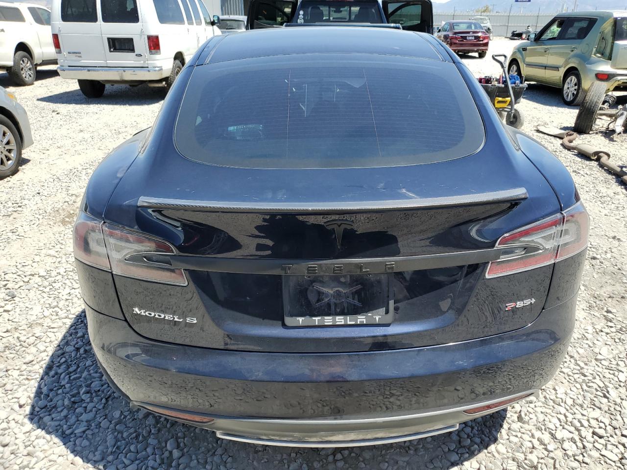 TESLA MODEL S