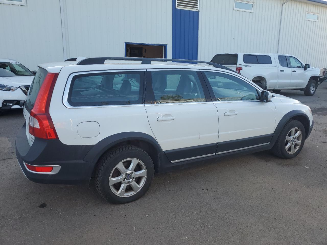 VOLVO XC70 3.2