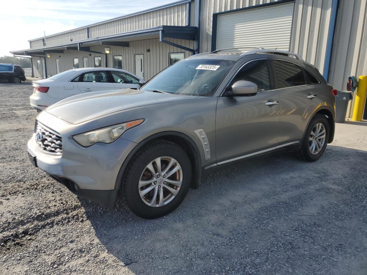 INFINITI FX35