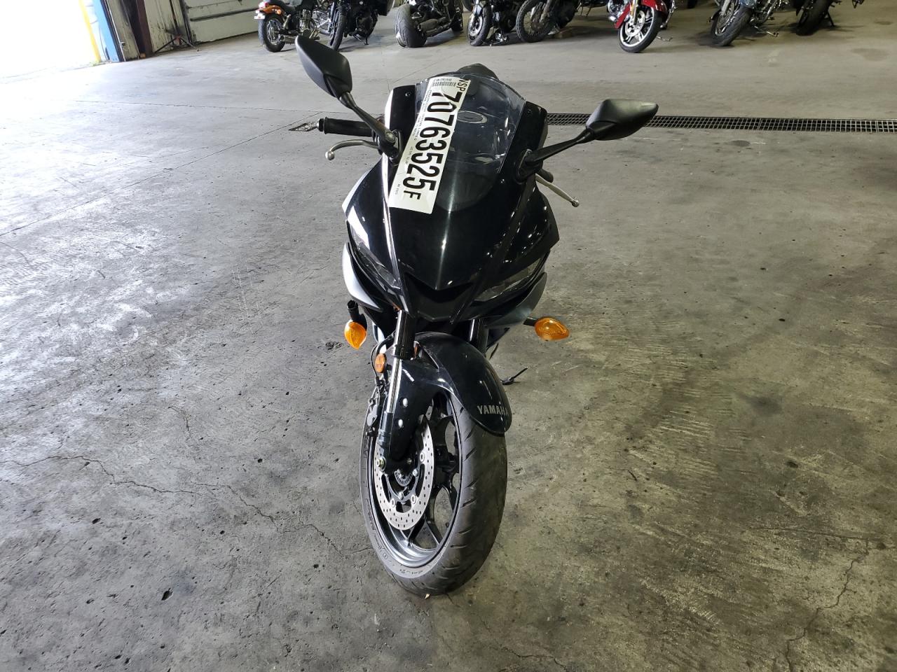 Lot #3274881119 2023 YAMAHA YZFR3