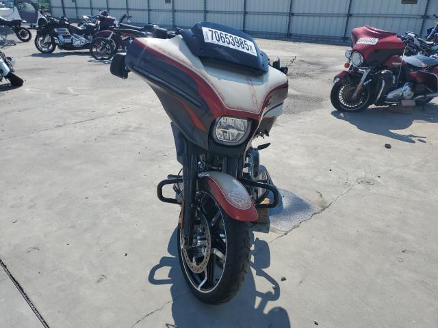 2024 HARLEY-DAVIDSON FLHX 1HD1KB714RB616096