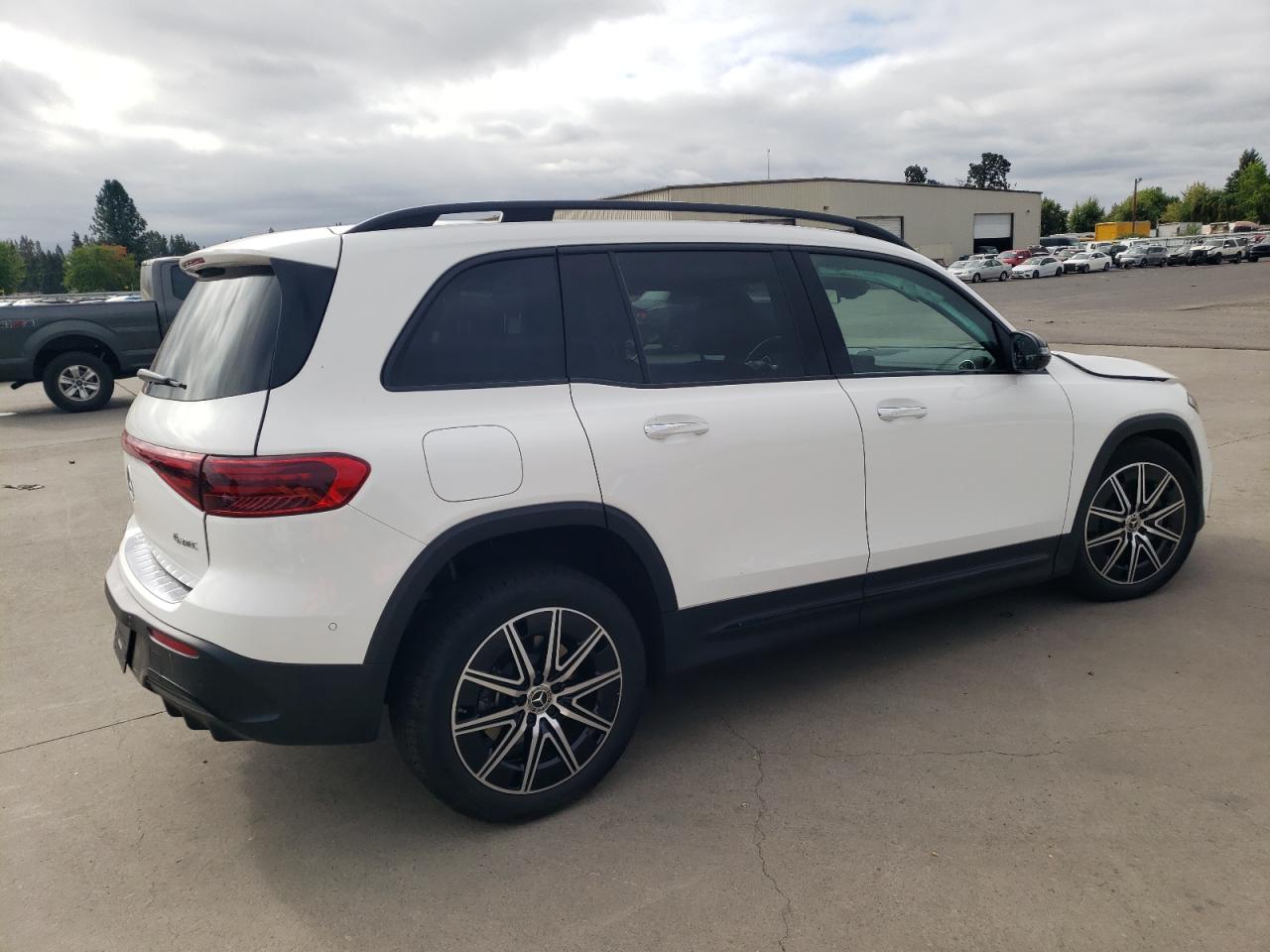 MERCEDES-BENZ EQB 350 4MATIC