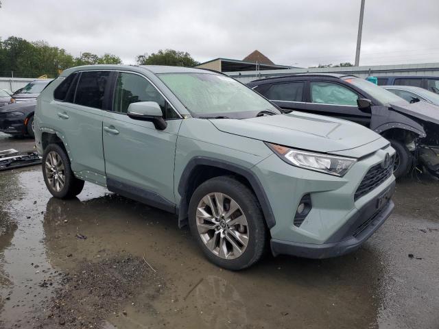 2019 TOYOTA RAV4 XLE P - JTMA1RFV8KD046907