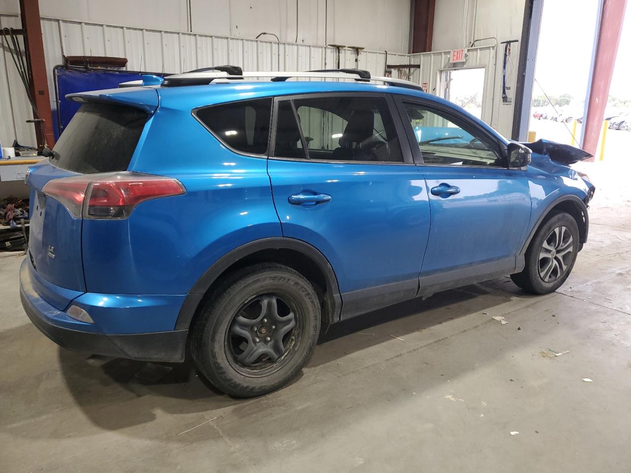 TOYOTA RAV4 LE