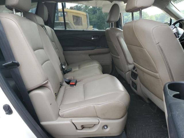 2016 HONDA PILOT TOUR - 5FNYF6H98GB083728