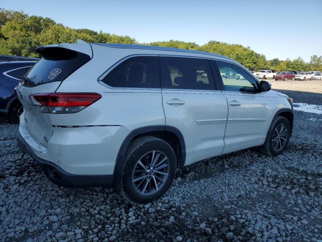 2018 TOYOTA HIGHLANDER 5TDJZRFH8JS550492