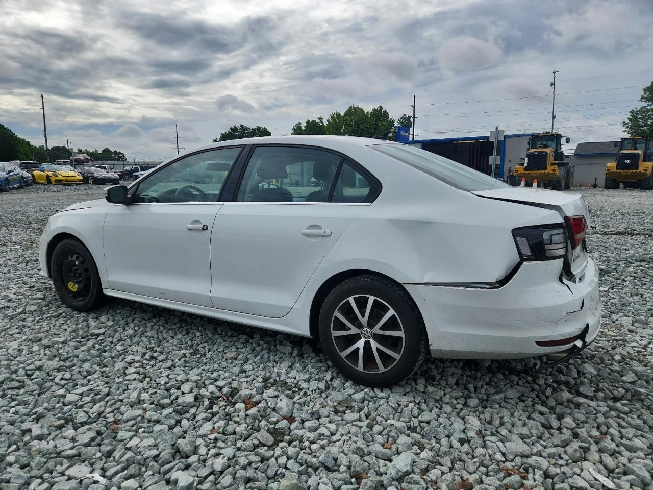 VOLKSWAGEN JETTA SE