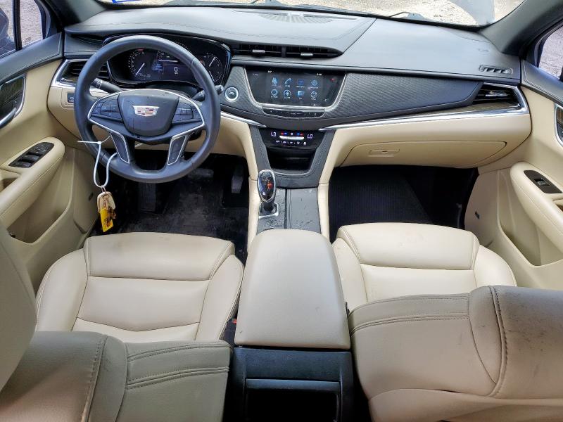 2017 CADILLAC XT5 1GYKNARS0HZ322207