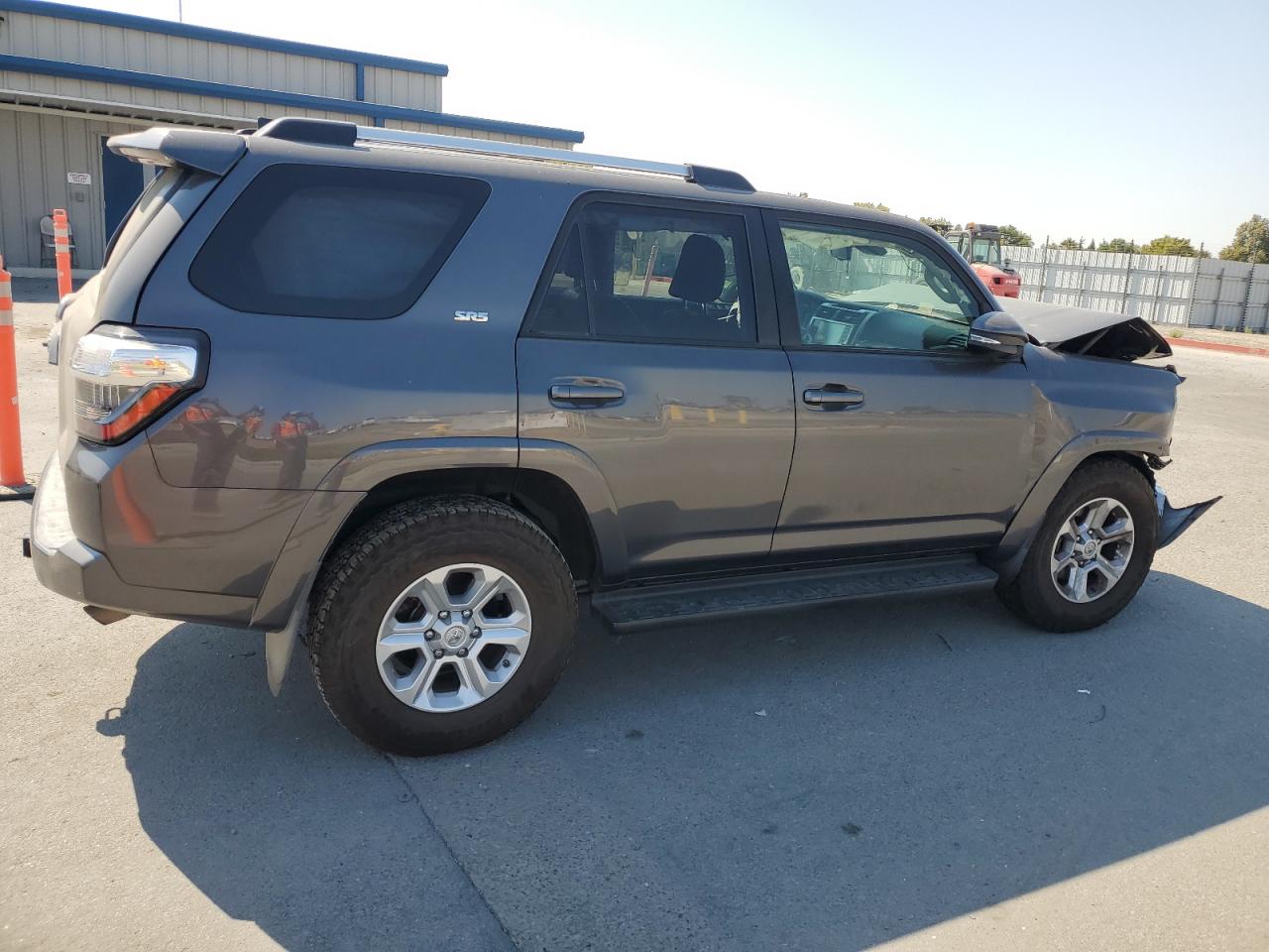 TOYOTA 4RUNNER SR5/SR5 PREMIUM