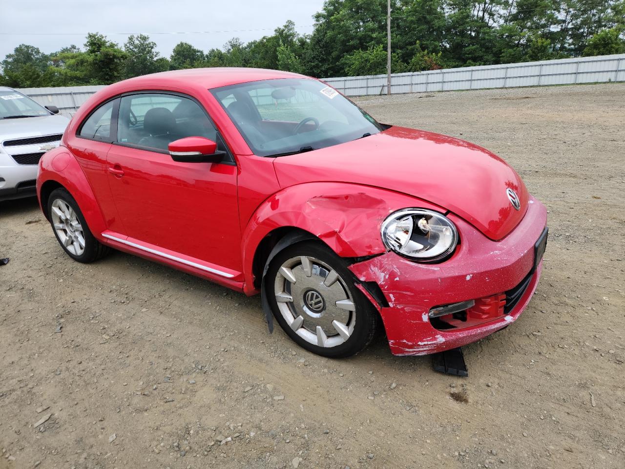 VOLKSWAGEN BEETLE