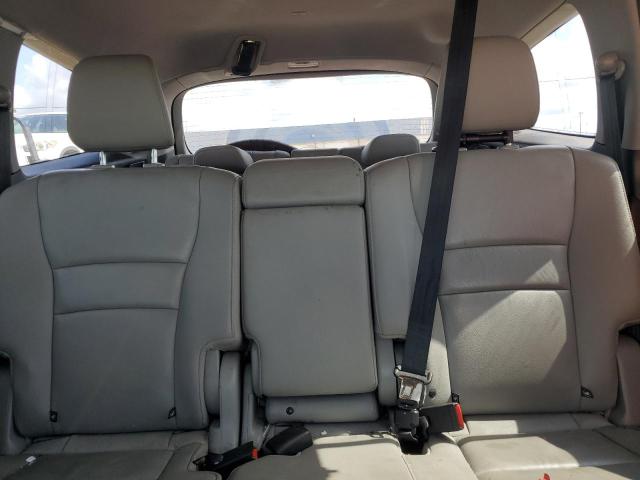 2018 HONDA PILOT TOUR 5FNYF5H91JB021704