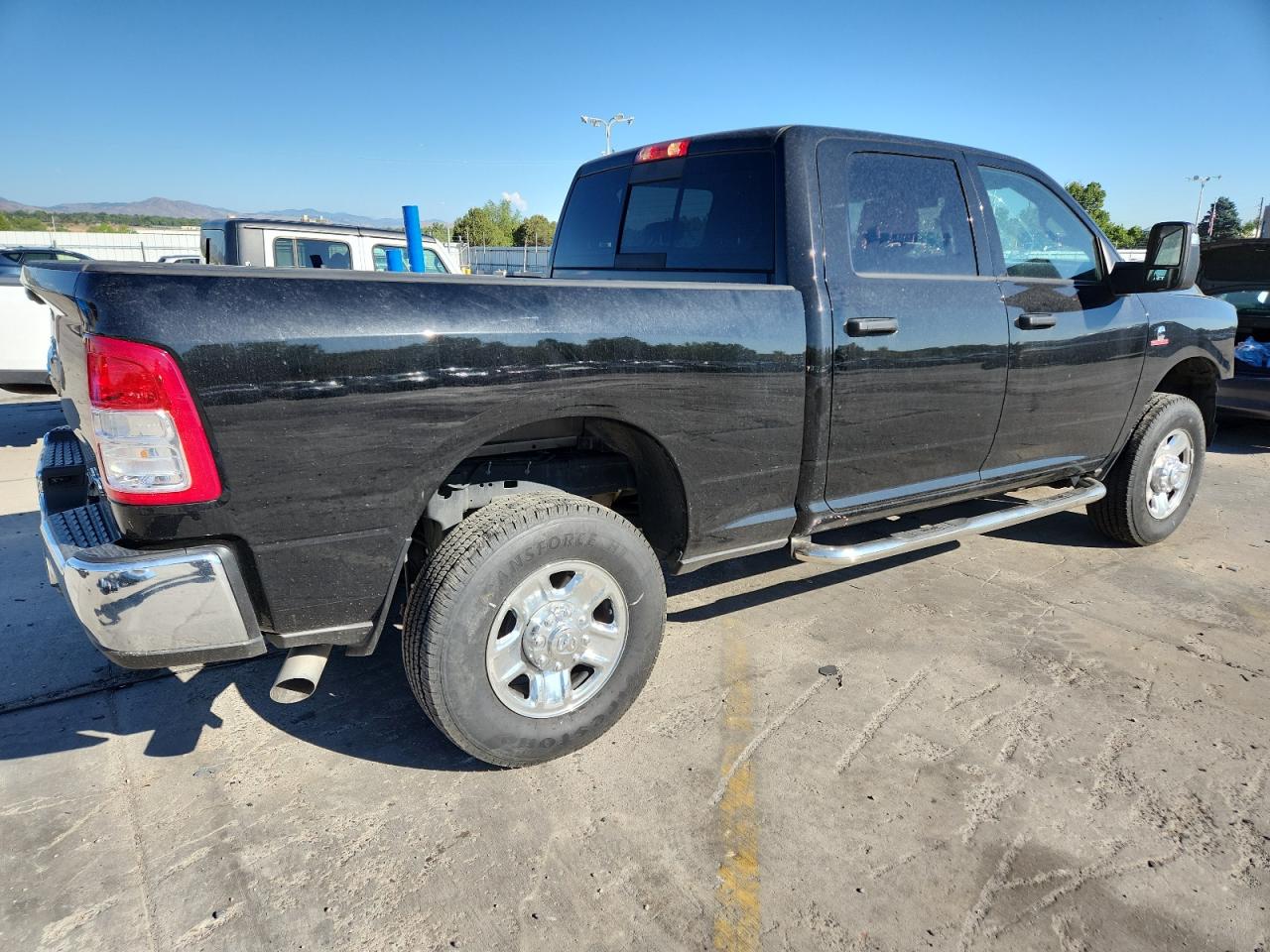 RAM 2500 TRADESMAN