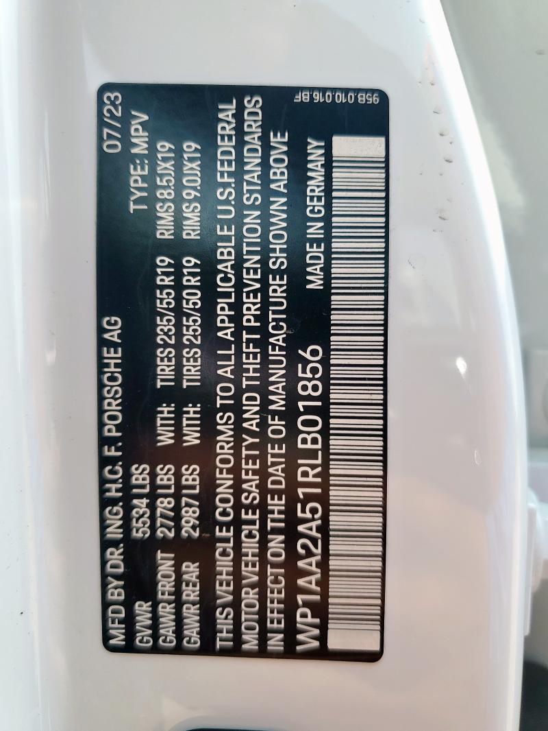 2024 PORSCHE MACAN BASE WP1AA2A51RLB01856