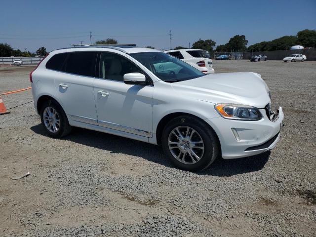 2016 VOLVO XC60 T5 PR YV4612RK1G2864610