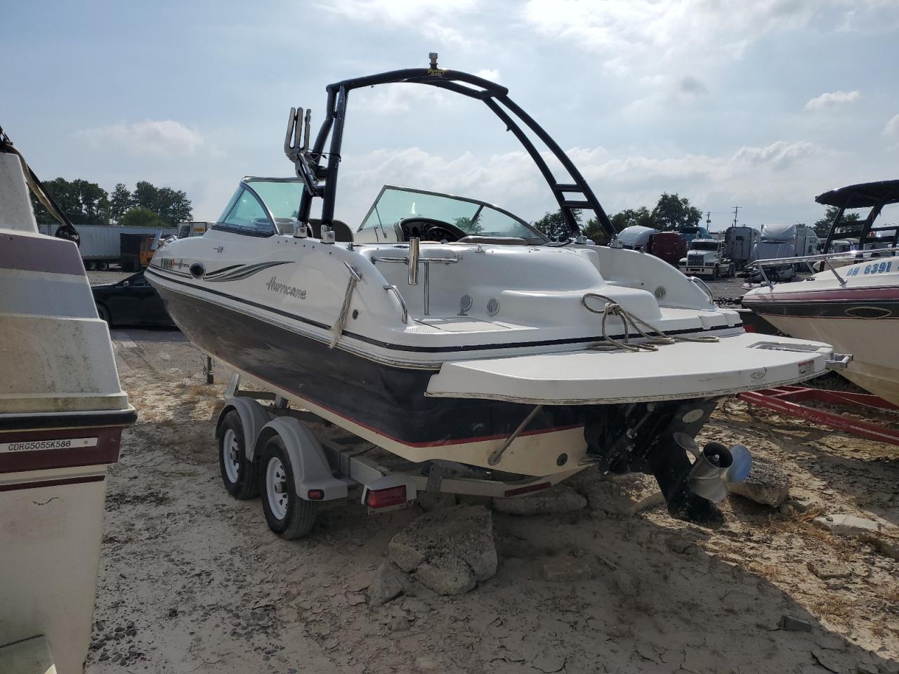 Lot #3301664621 2013 HURRICANE/GODFREY MARINE BOAT