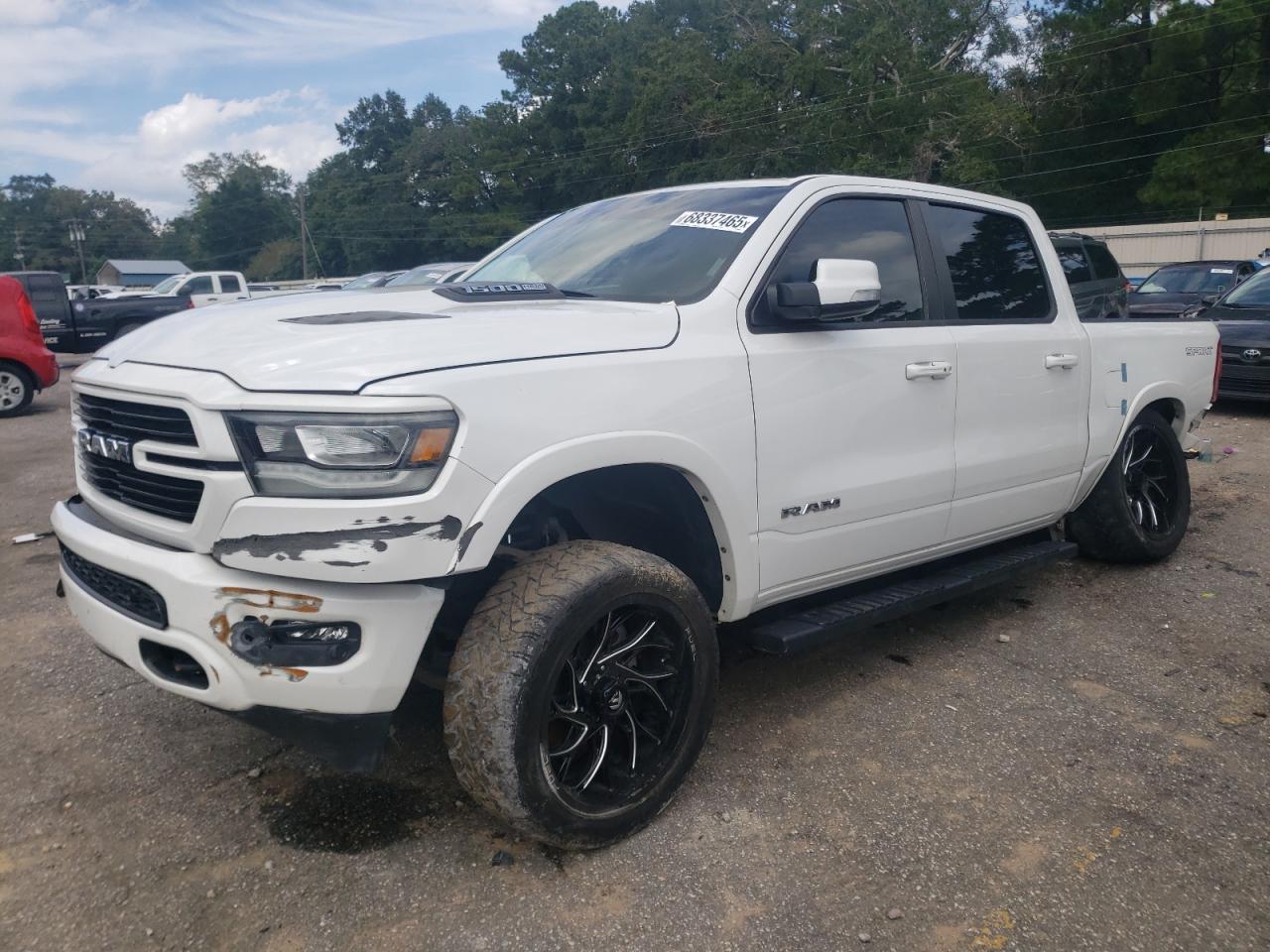 RAM 1500 LARAMIE