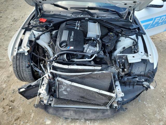2016 BMW M4 WBS3R9C57GK338274