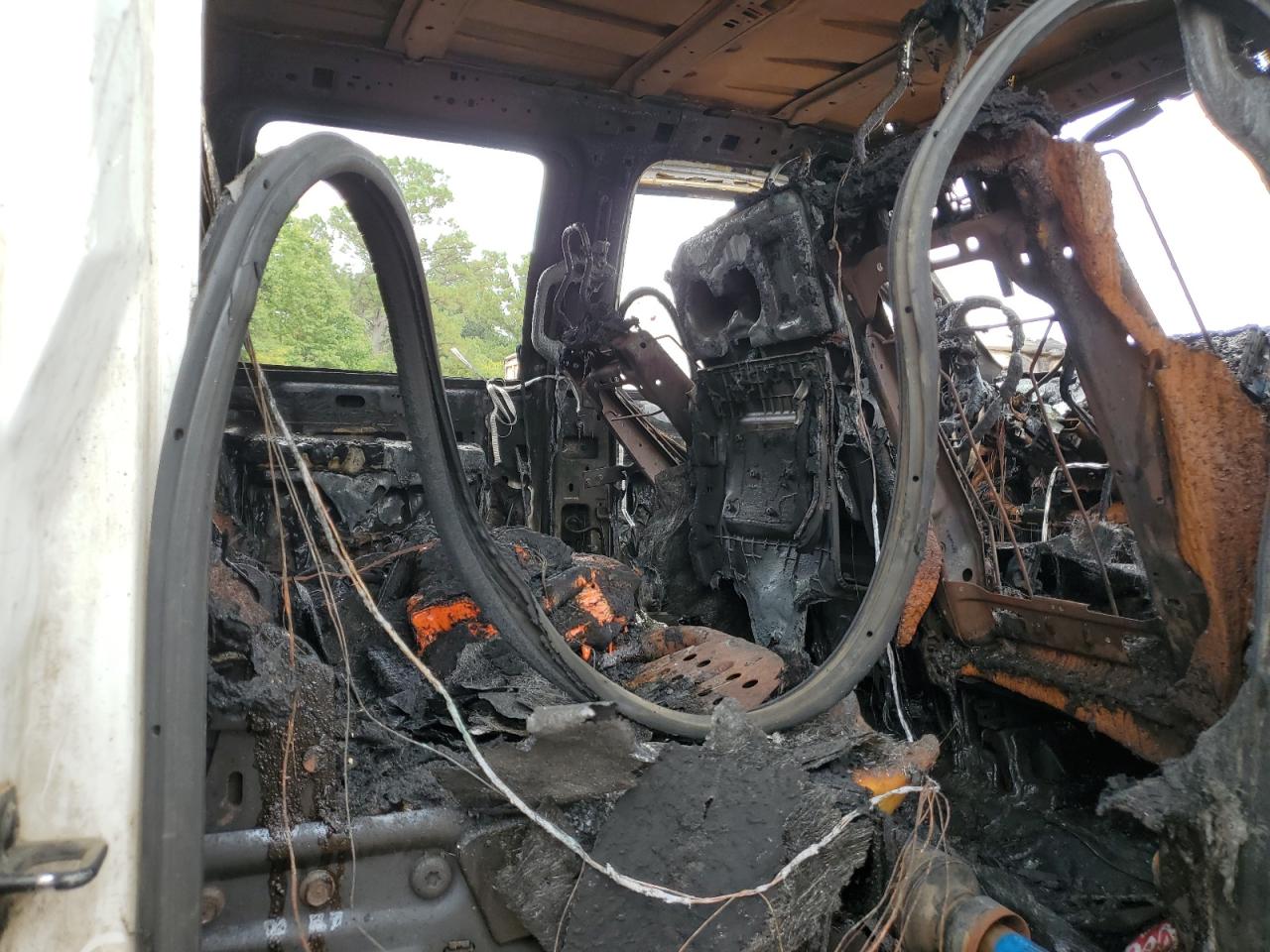 Lot #3318906944 2015 FORD F650 SUPER