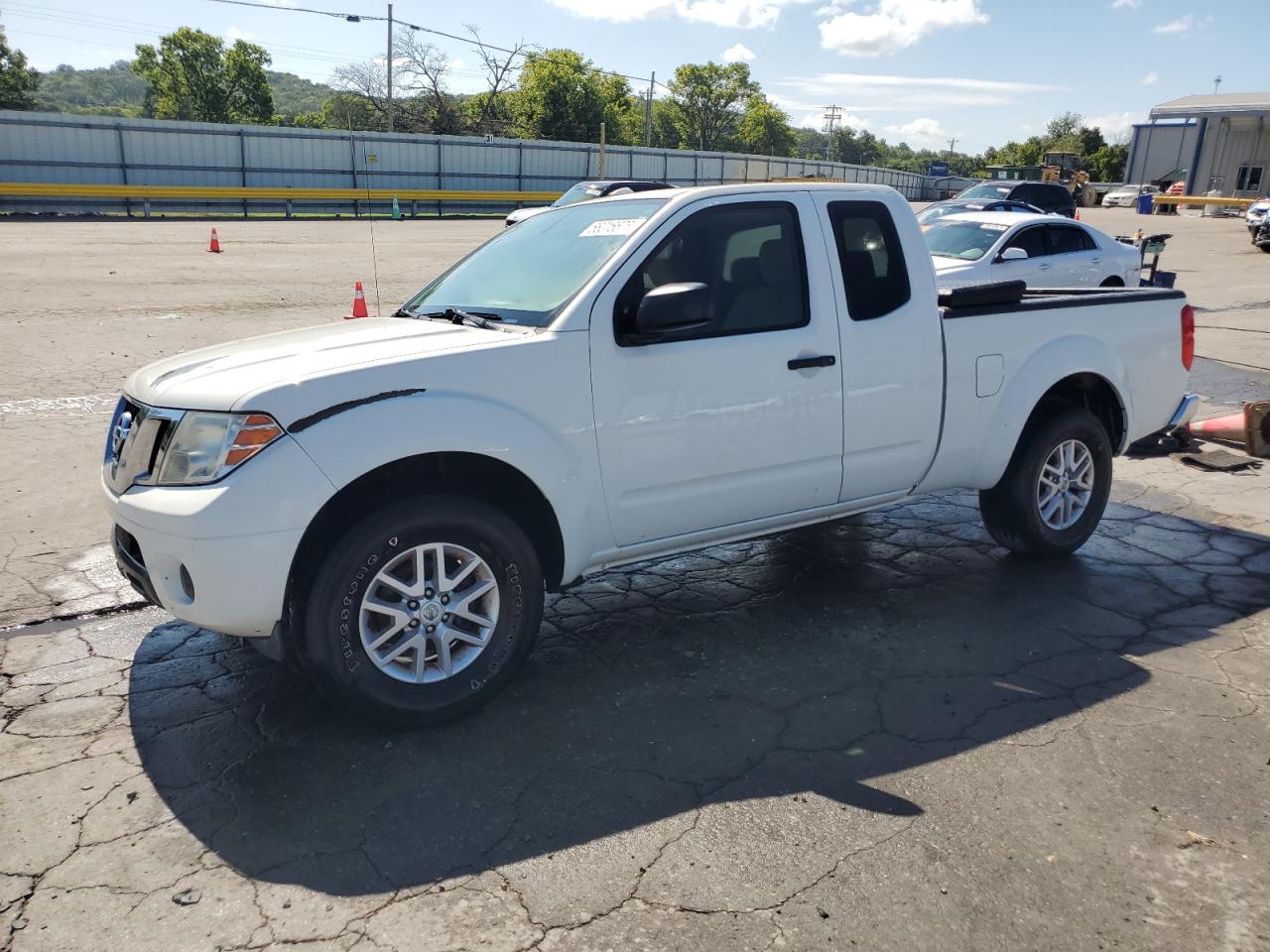 NISSAN FRONTIER SV