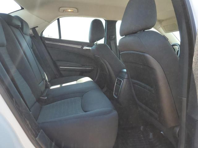 2018 CHRYSLER 300 TOURIN 2C3CCARG4JH321275