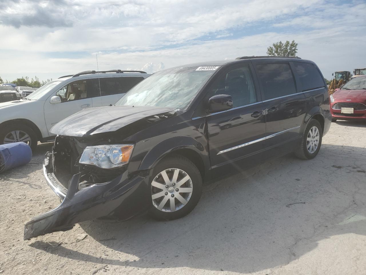 CHRYSLER TOWN & COUNTRY TOURING