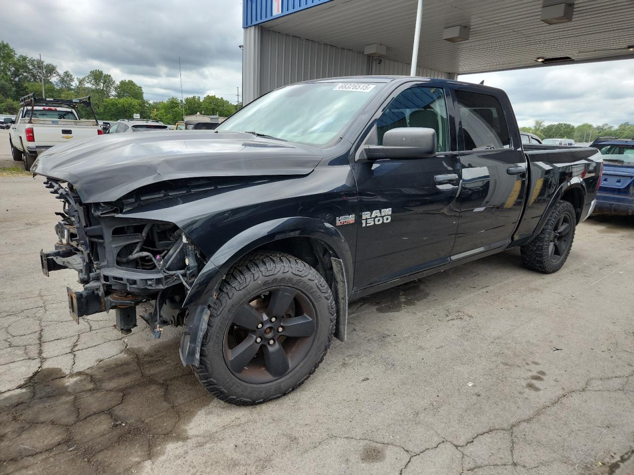 RAM 1500 SLT