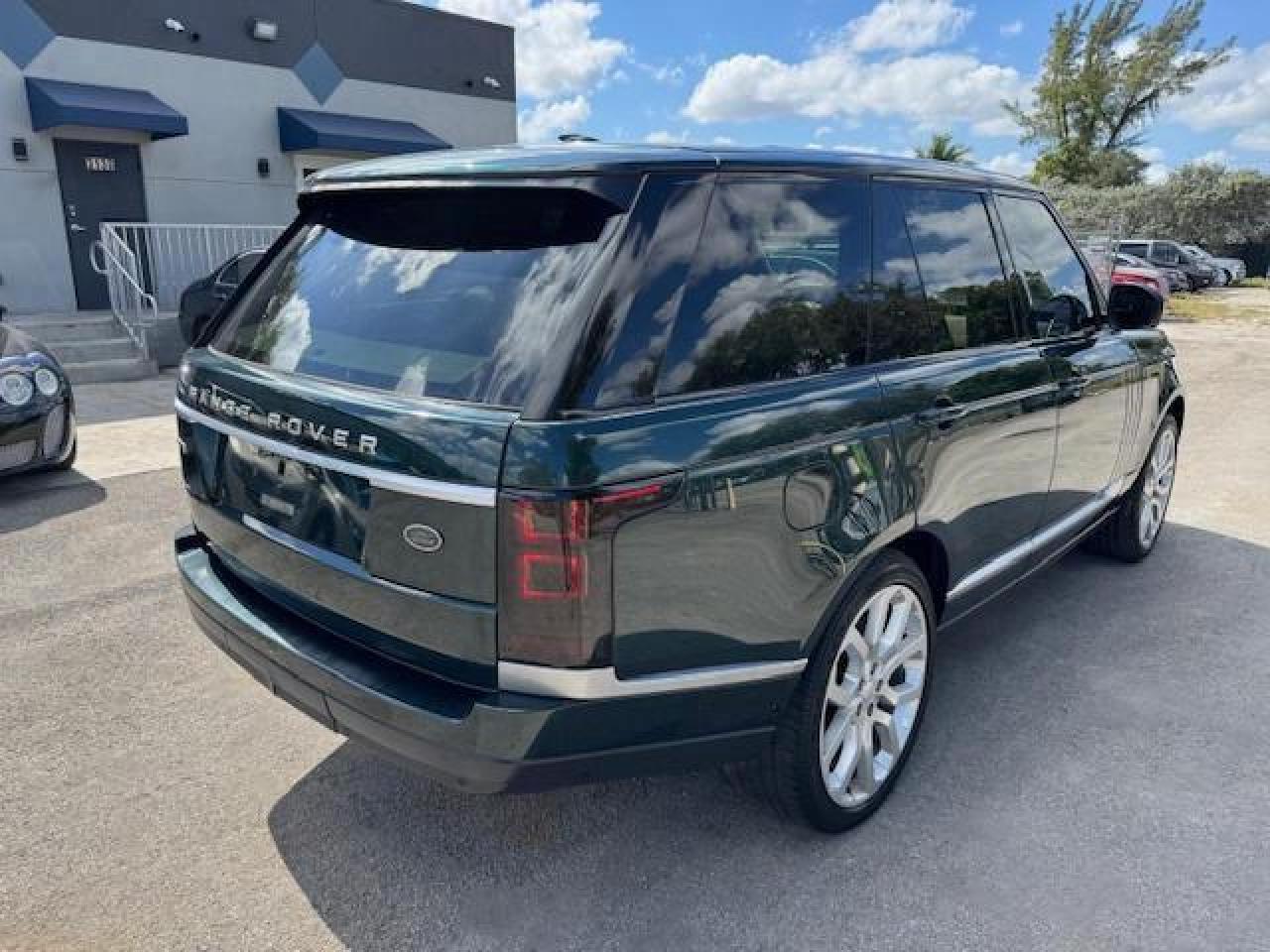 LAND ROVER RANGE ROVER SUPERCHARGED