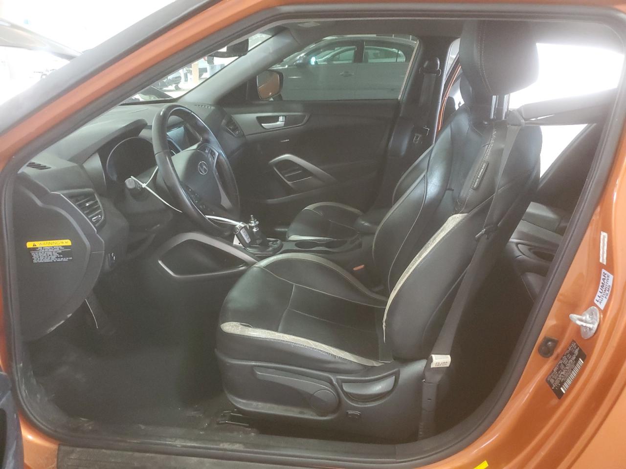 HYUNDAI VELOSTER TURBO