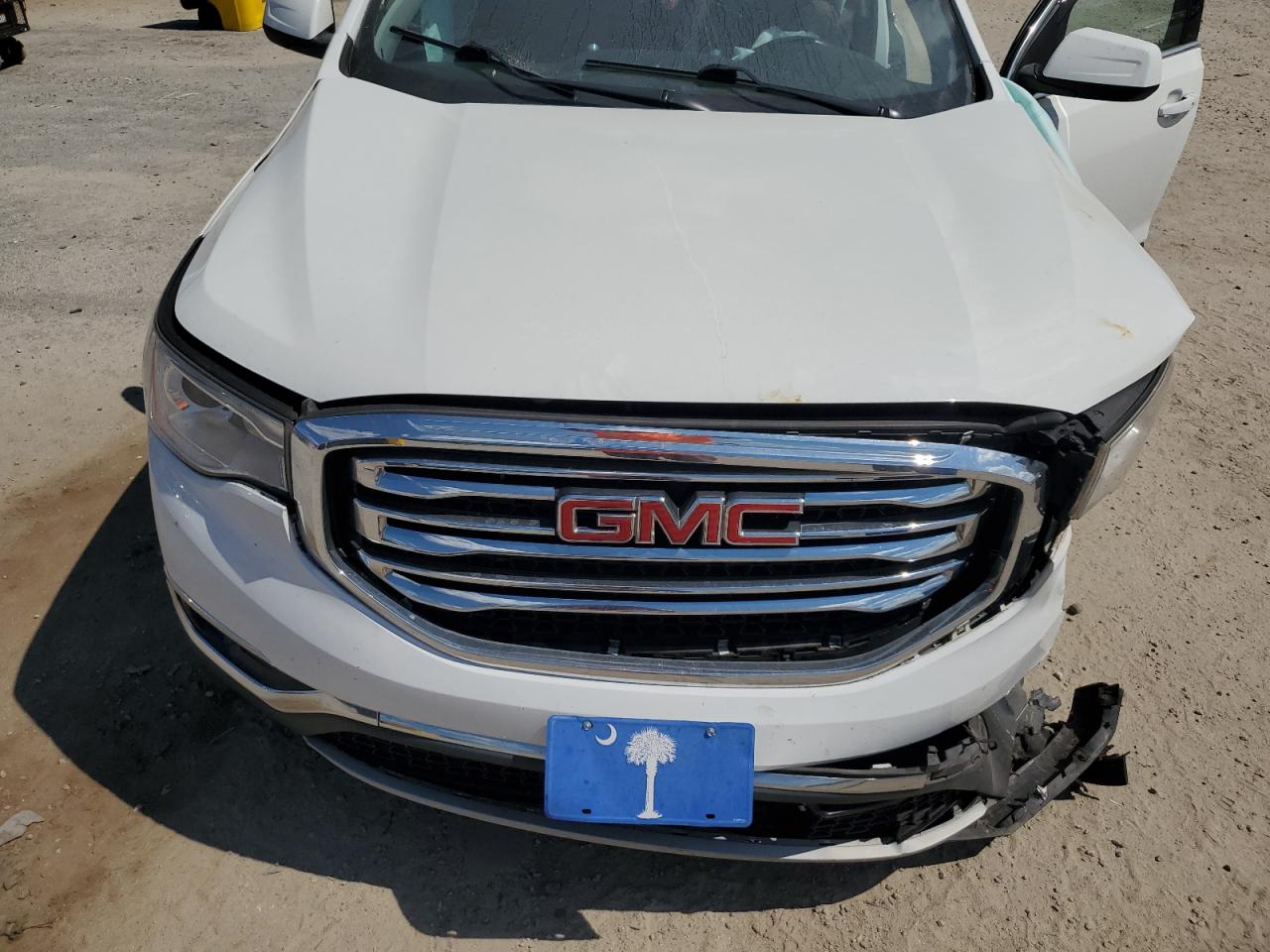 GMC ACADIA SLT-1