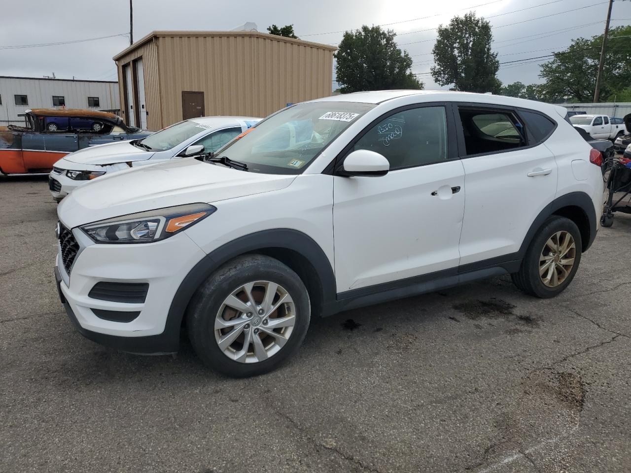 HYUNDAI TUCSON SE