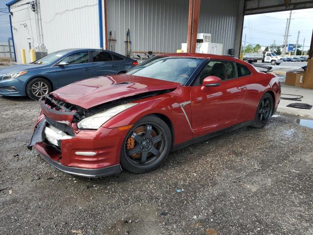 NISSAN GT-R PREMI