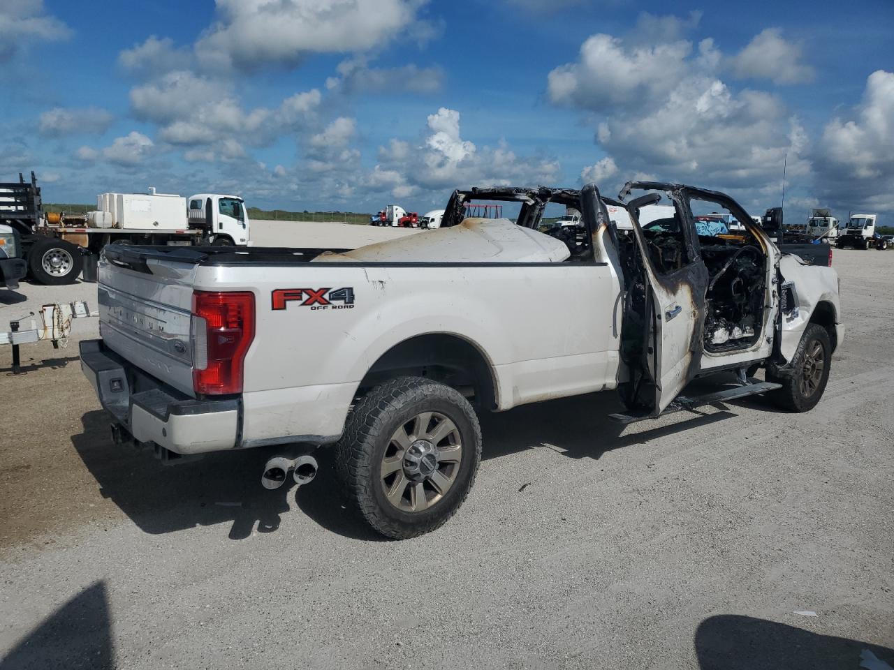 FORD F-350 SUPER DUTY