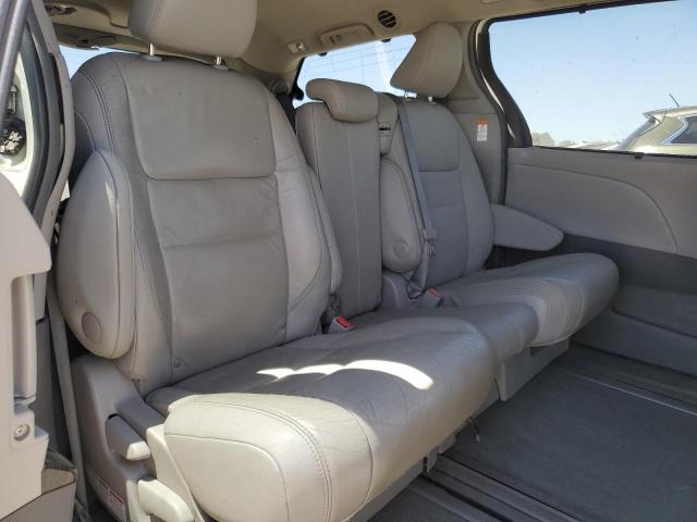 2016 TOYOTA SIENNA XLE 5TDYK3DCXGS697638