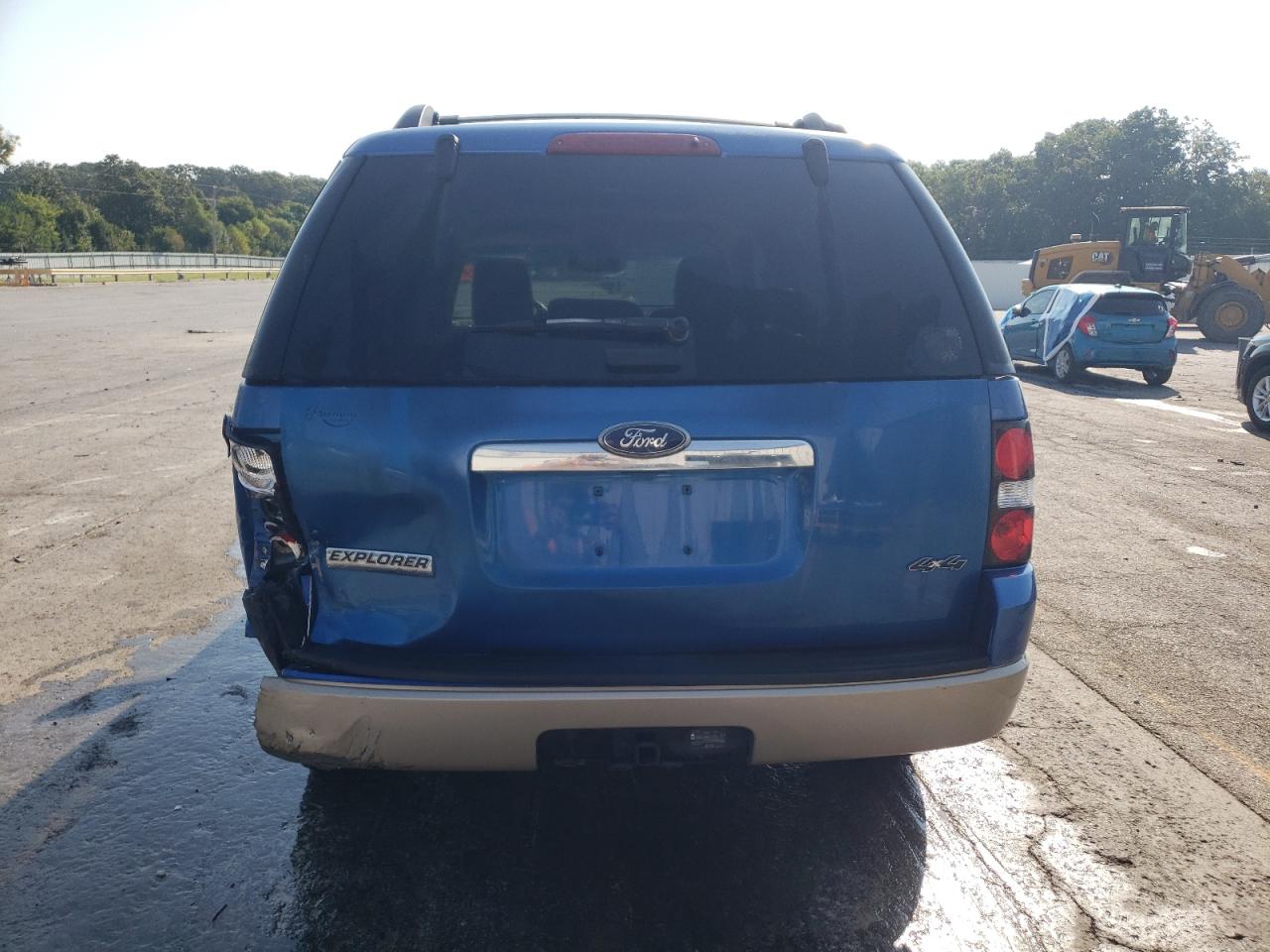 FORD EXPLORER EDDIE BAUER