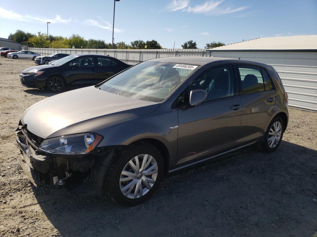VOLKSWAGEN E-GOLF LIMITED