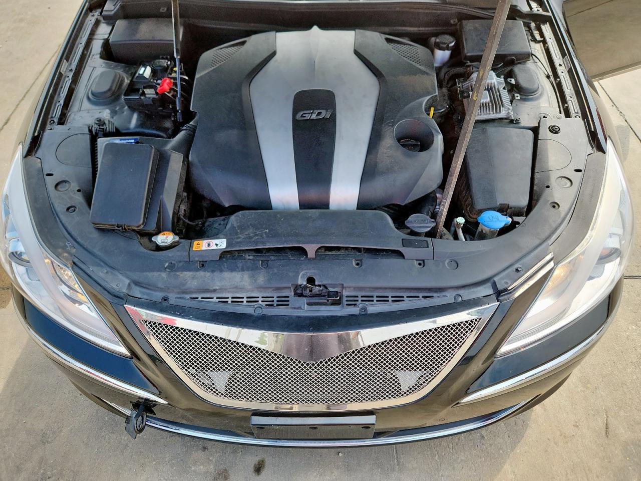 HYUNDAI GENESIS 3.8L